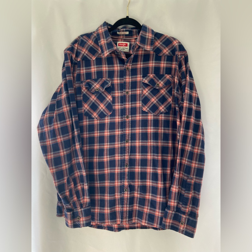 Wrangler Men's Blue and Red Checkered Shirt